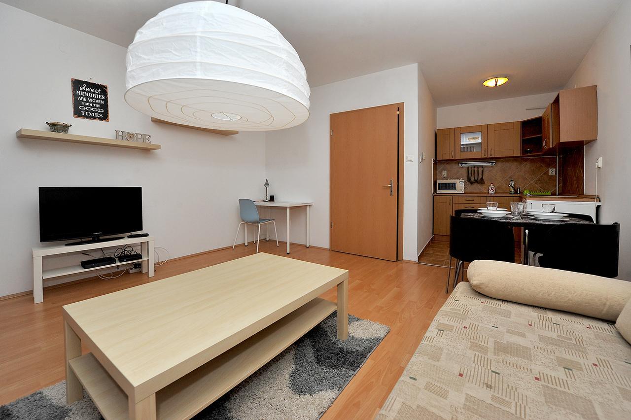 Ihome Apartment 3.0 Pécs Eksteriør billede