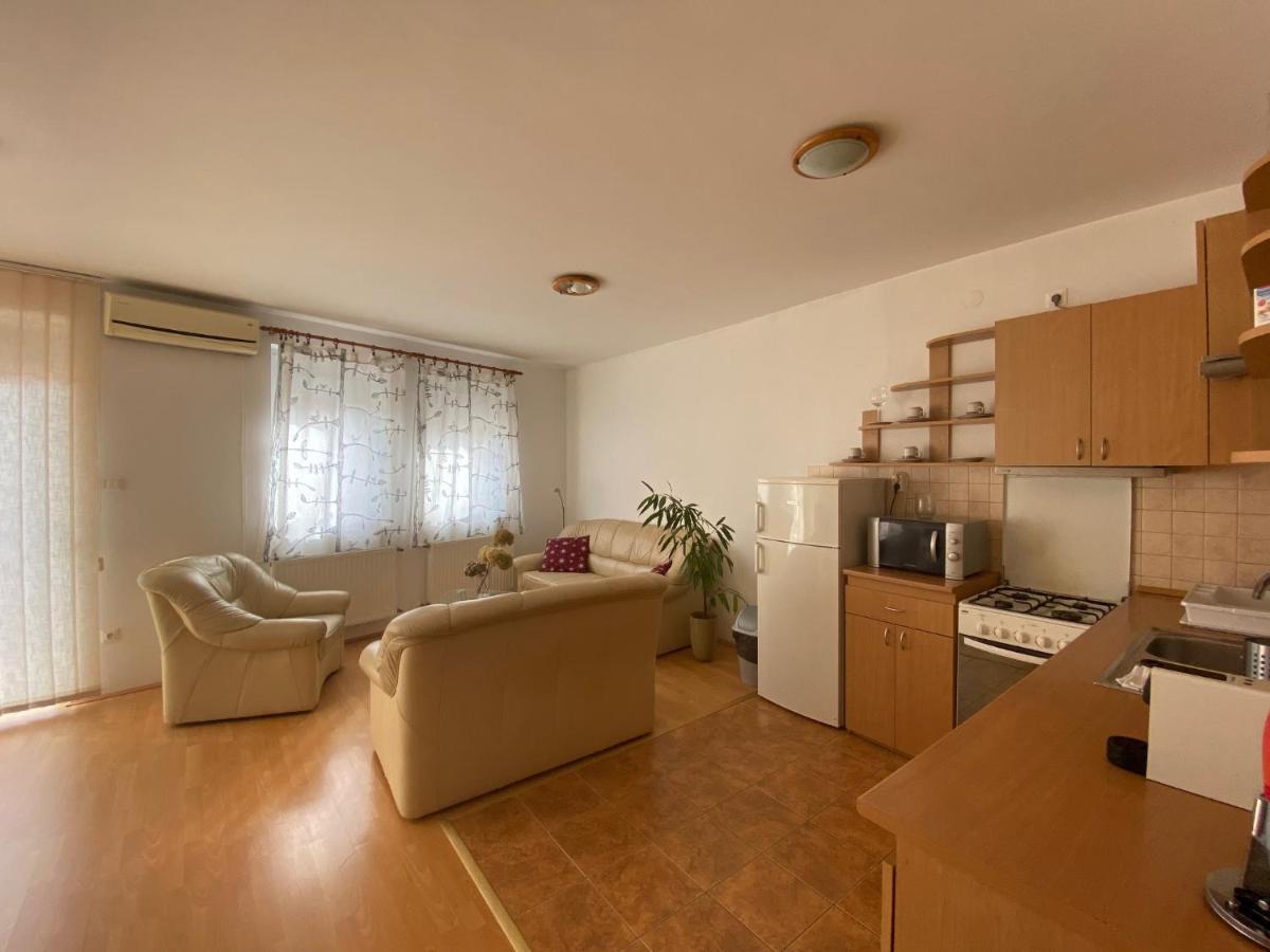 Ihome Apartment 3.0 Pécs Eksteriør billede